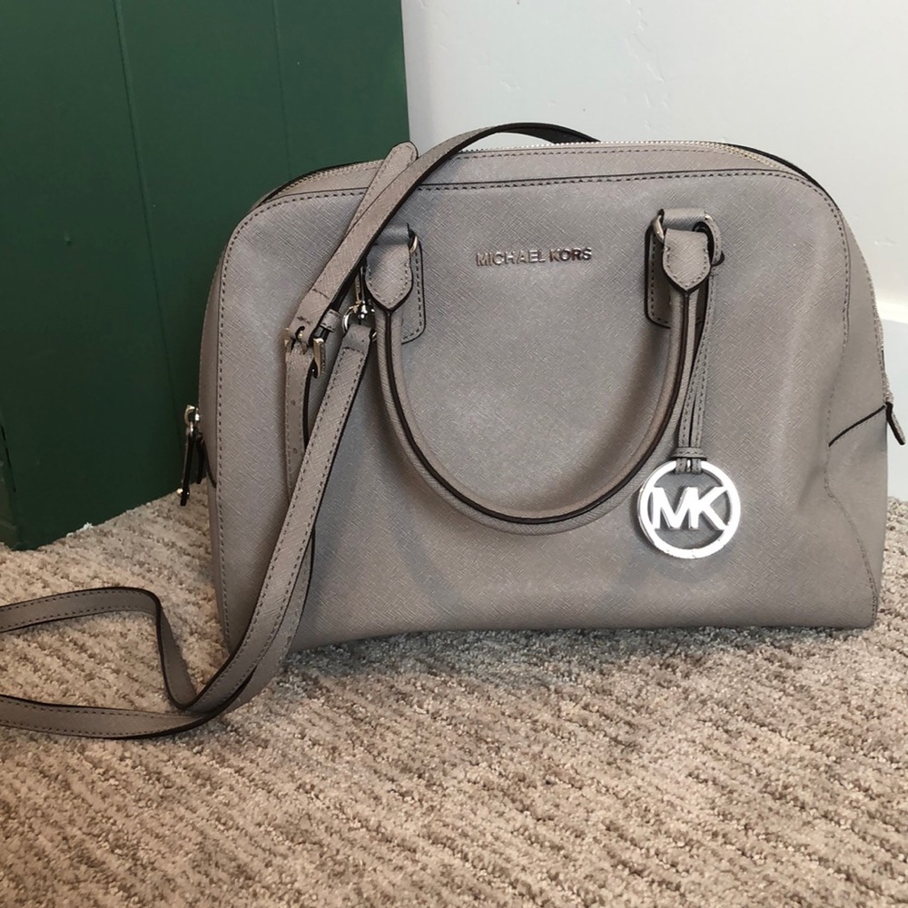 MK handbag - Picture 1 of 8